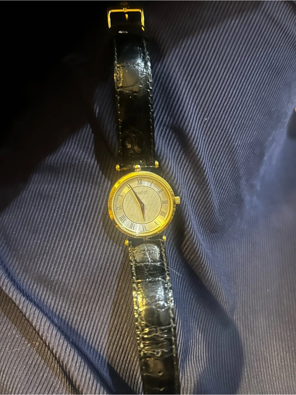 Gucci Black Leather Strap Gold Round Dial Men’s Watch